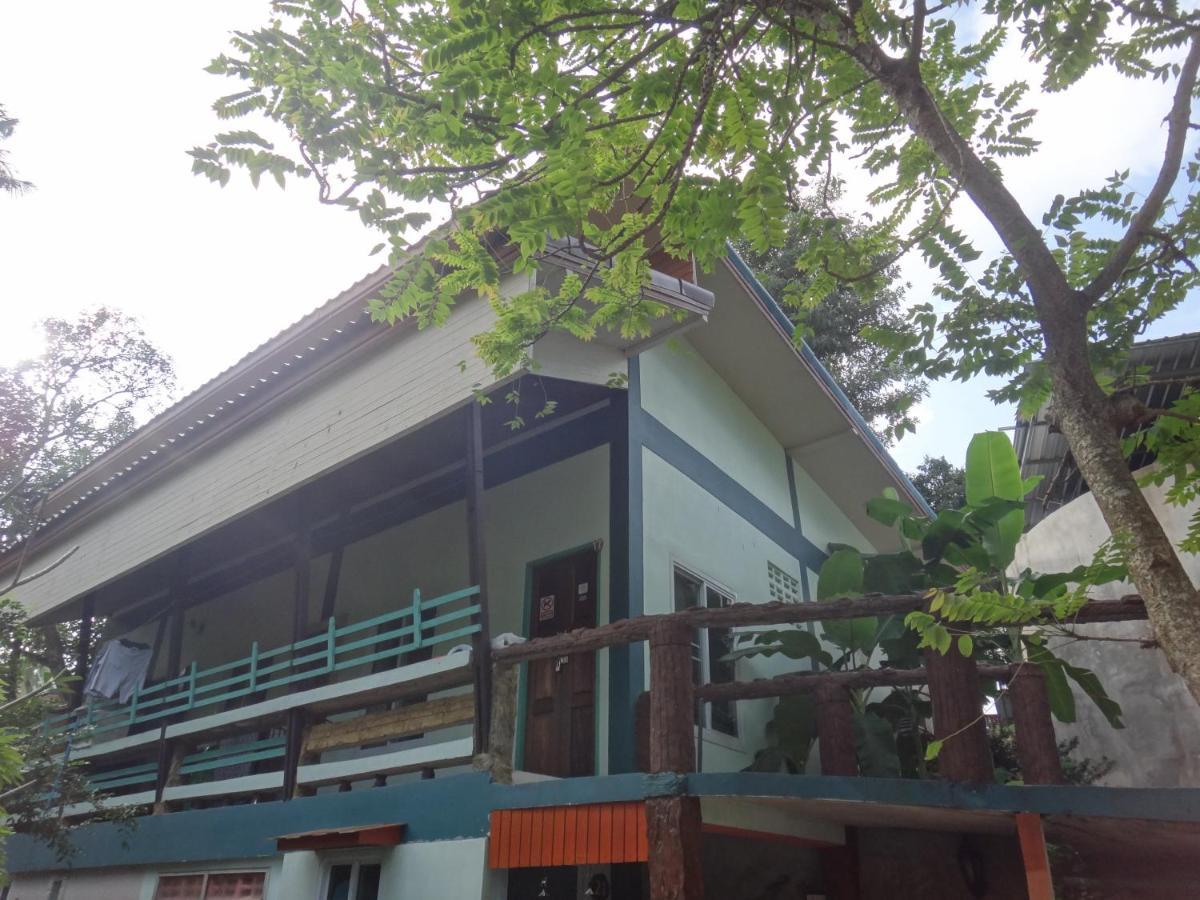 P'Un House Hotell Koh Tao Exteriör bild