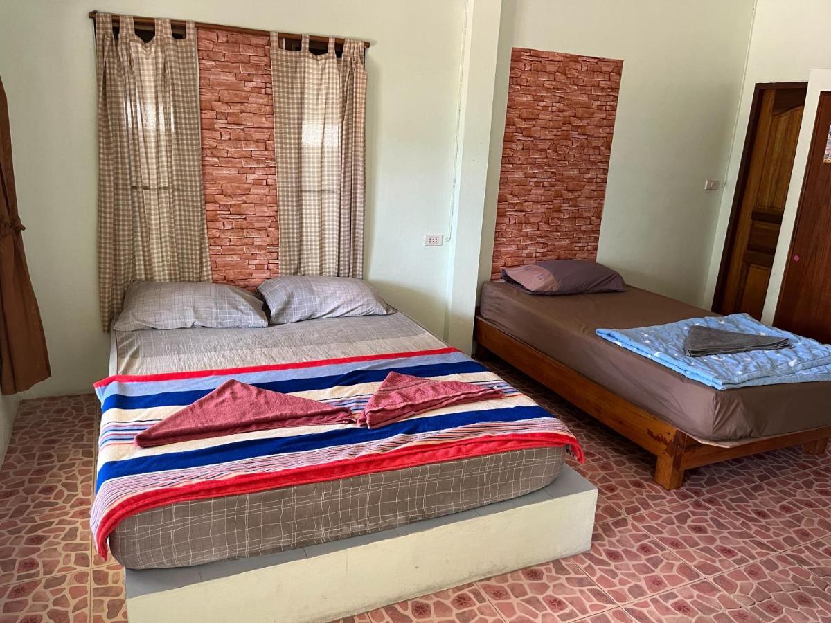 P'Un House Hotell Koh Tao Exteriör bild