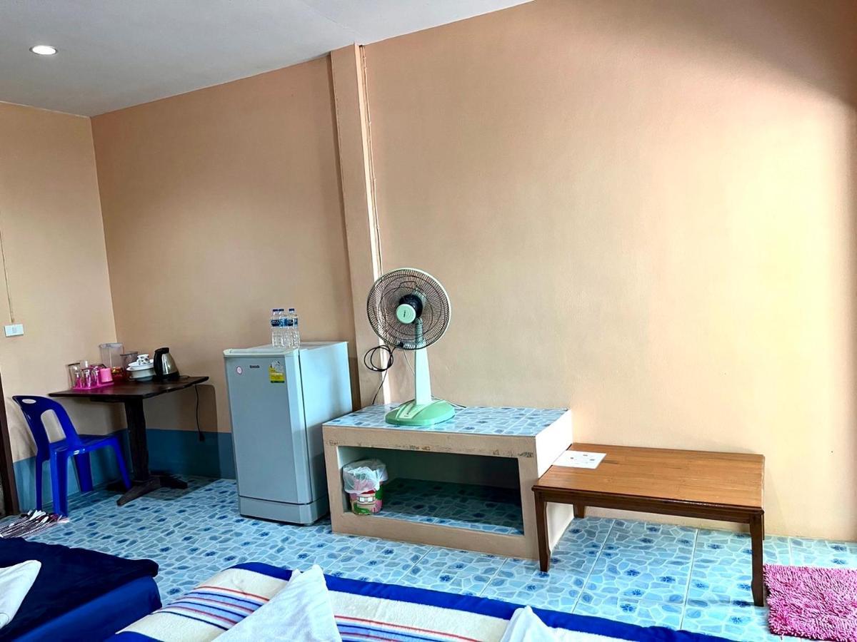 P'Un House Hotell Koh Tao Exteriör bild