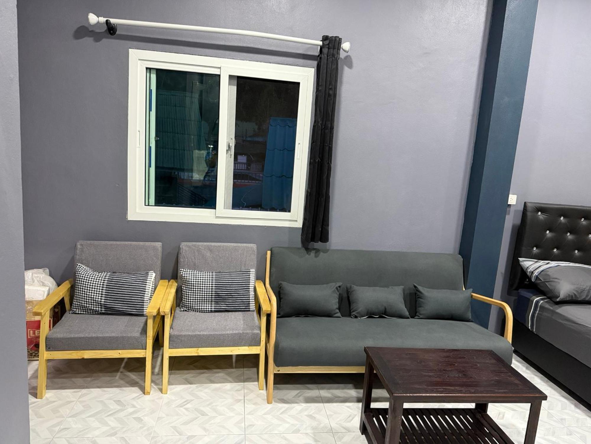 P'Un House Hotell Koh Tao Exteriör bild