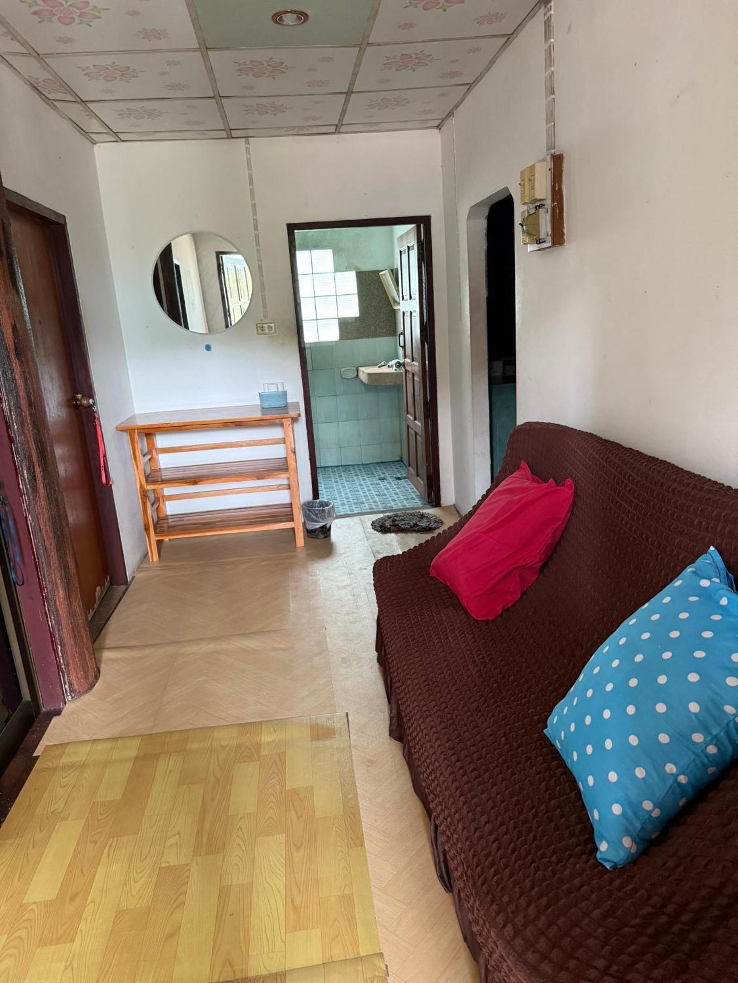 P'Un House Hotell Koh Tao Exteriör bild